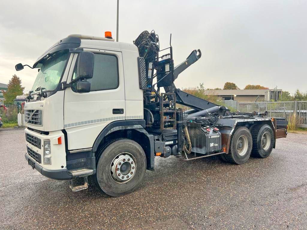 Hook lift truck, Crane truck Volvo FM 400 6X4 Abroller & Kran Terex 125.2: picture 7