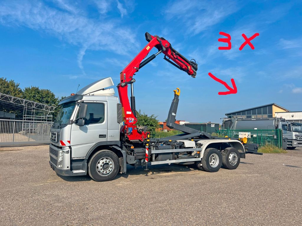 Volvo FM 420 6X2 Abroller mit Kran & Funk im Top Zust. - Crane truck, Hook lift truck: picture 1 Volvo FM 420 6X2 Abroller mit Kran & Funk im Top Zust. - Crane truck, Hook lift truck: picture 1