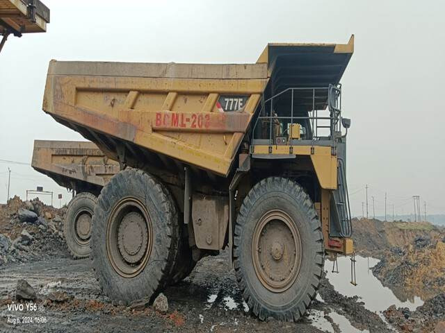 Rigid dumper/ Rock truck CAT 777E: picture 9
