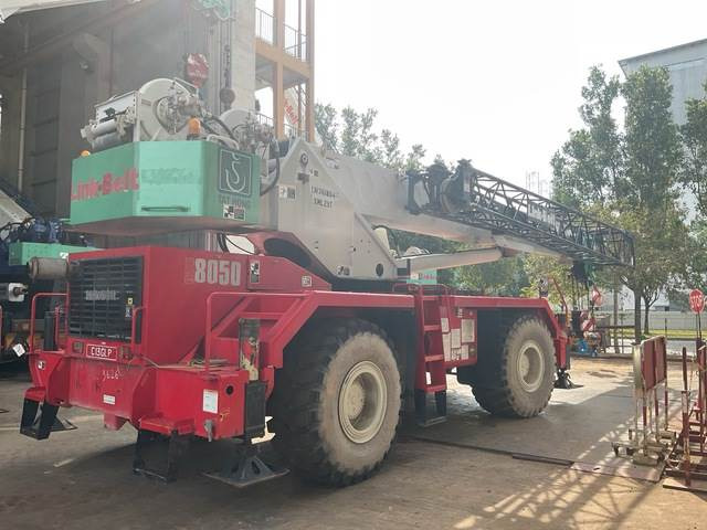 Link-Belt RTC8050-2 - Rough terrain crane: picture 4 Link-Belt RTC8050-2 - Rough terrain crane: picture 4