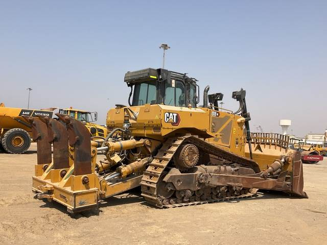 CAT D8R - Bulldozer: picture 3 CAT D8R - Bulldozer: picture 3