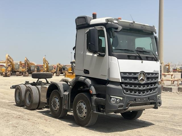 Mercedes-Benz Arocs 4240 - Cab chassis truck: picture 4 Mercedes-Benz Arocs 4240 - Cab chassis truck: picture 4