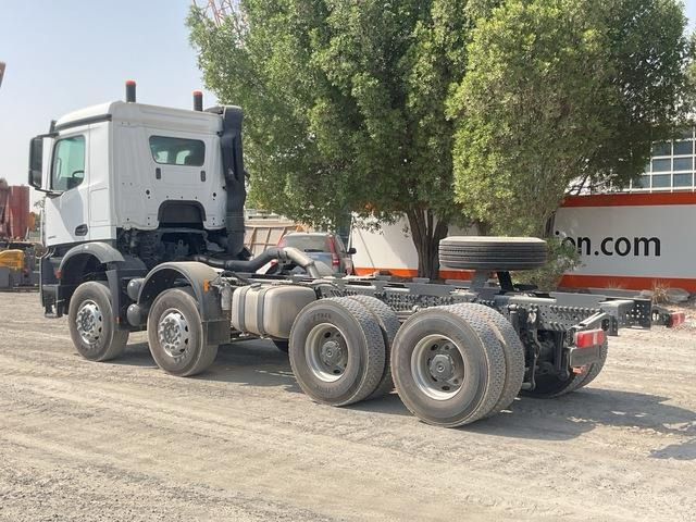 Mercedes-Benz Arocs 4240 - Cab chassis truck: picture 2 Mercedes-Benz Arocs 4240 - Cab chassis truck: picture 2