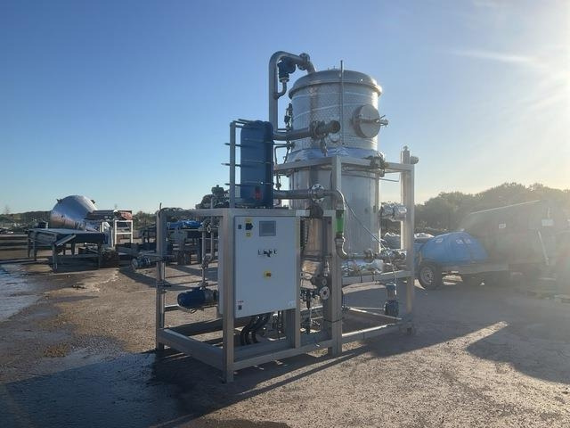 Eco-Techno SRL RF3000C - Tank: picture 3 Eco-Techno SRL RF3000C - Tank: picture 3