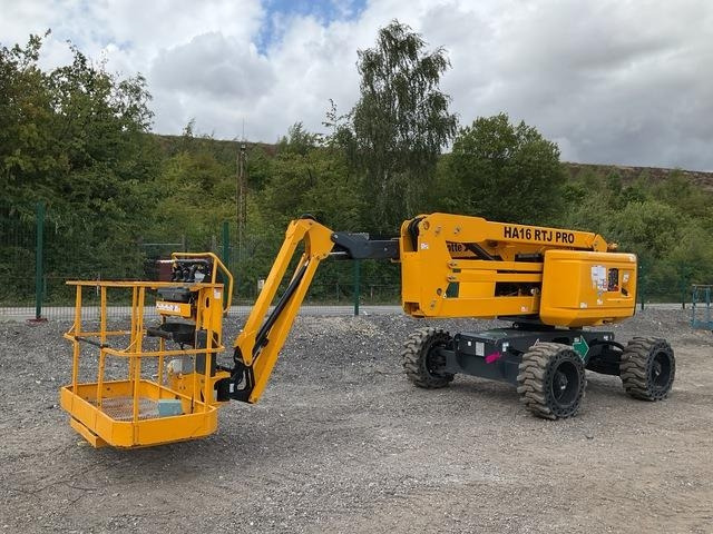 Haulotte HA16RT - Articulated boom: picture 1 Haulotte HA16RT - Articulated boom: picture 1