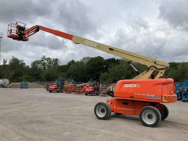 JLG 660SJ - Telescopic boom: picture 1 JLG 660SJ - Telescopic boom: picture 1