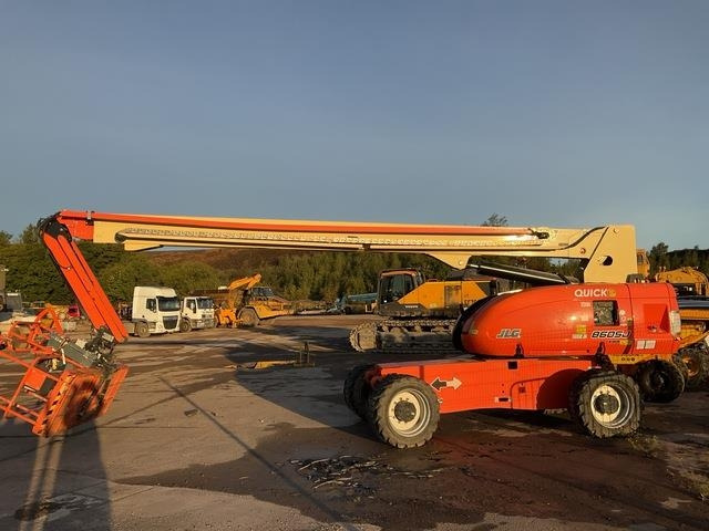 JLG 860SJ - Articulated boom: picture 2 JLG 860SJ - Articulated boom: picture 2