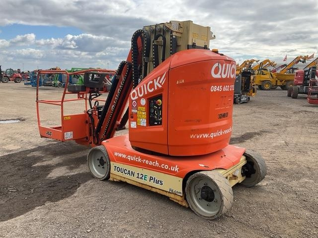 JLG Toucan 12E Plus - Vertical mast lift: picture 2 JLG Toucan 12E Plus - Vertical mast lift: picture 2