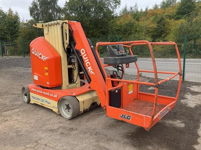 JLG Toucan 12E Plus - Vertical mast lift: picture 4 JLG Toucan 12E Plus - Vertical mast lift: picture 4