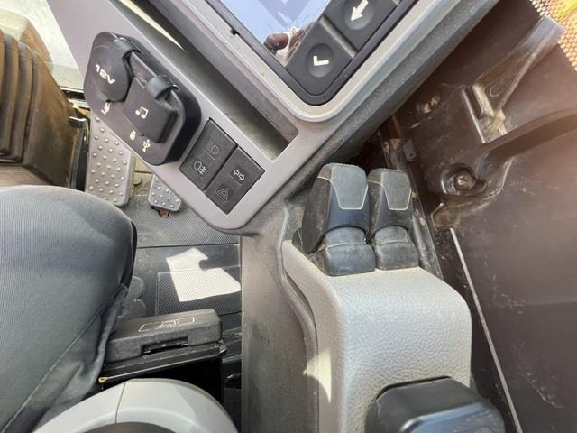 Wheel excavator JCB HD110WTT4: picture 21
