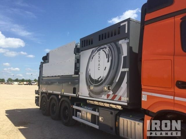 Rivard - Mercedes-Benz EXVAC - Arocs 3253 8x4 - Vacuum truck: picture 5 Rivard - Mercedes-Benz EXVAC - Arocs 3253 8x4 - Vacuum truck: picture 5