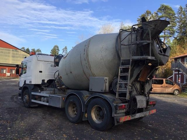 Scania P420LB - Concrete mixer truck: picture 2 Scania P420LB - Concrete mixer truck: picture 2