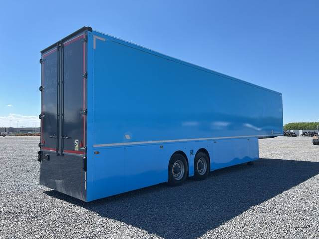 Lawrence David GRP Double Deck - Closed box trailer: picture 3 Lawrence David GRP Double Deck - Closed box trailer: picture 3
