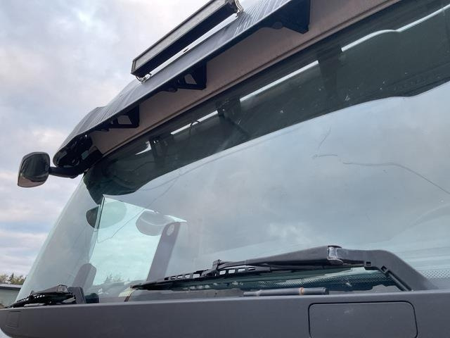 Tractor unit Iveco S-Way 460 LNG: picture 14