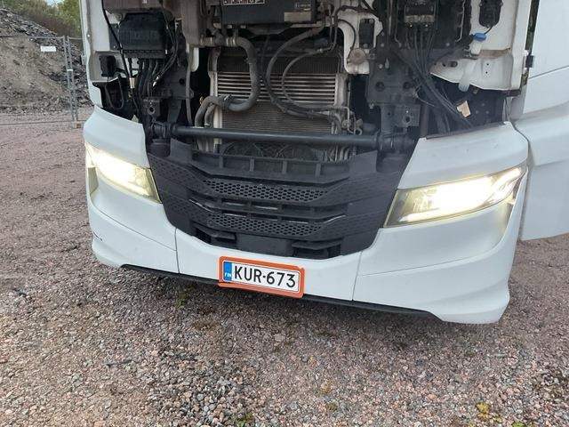 Tractor unit Iveco S-Way 460 LNG: picture 15