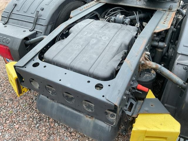 Tractor unit Iveco S-Way 460 LNG: picture 22