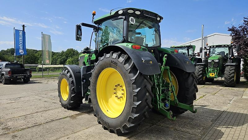 Farm tractor John Deere 6175R: picture 7