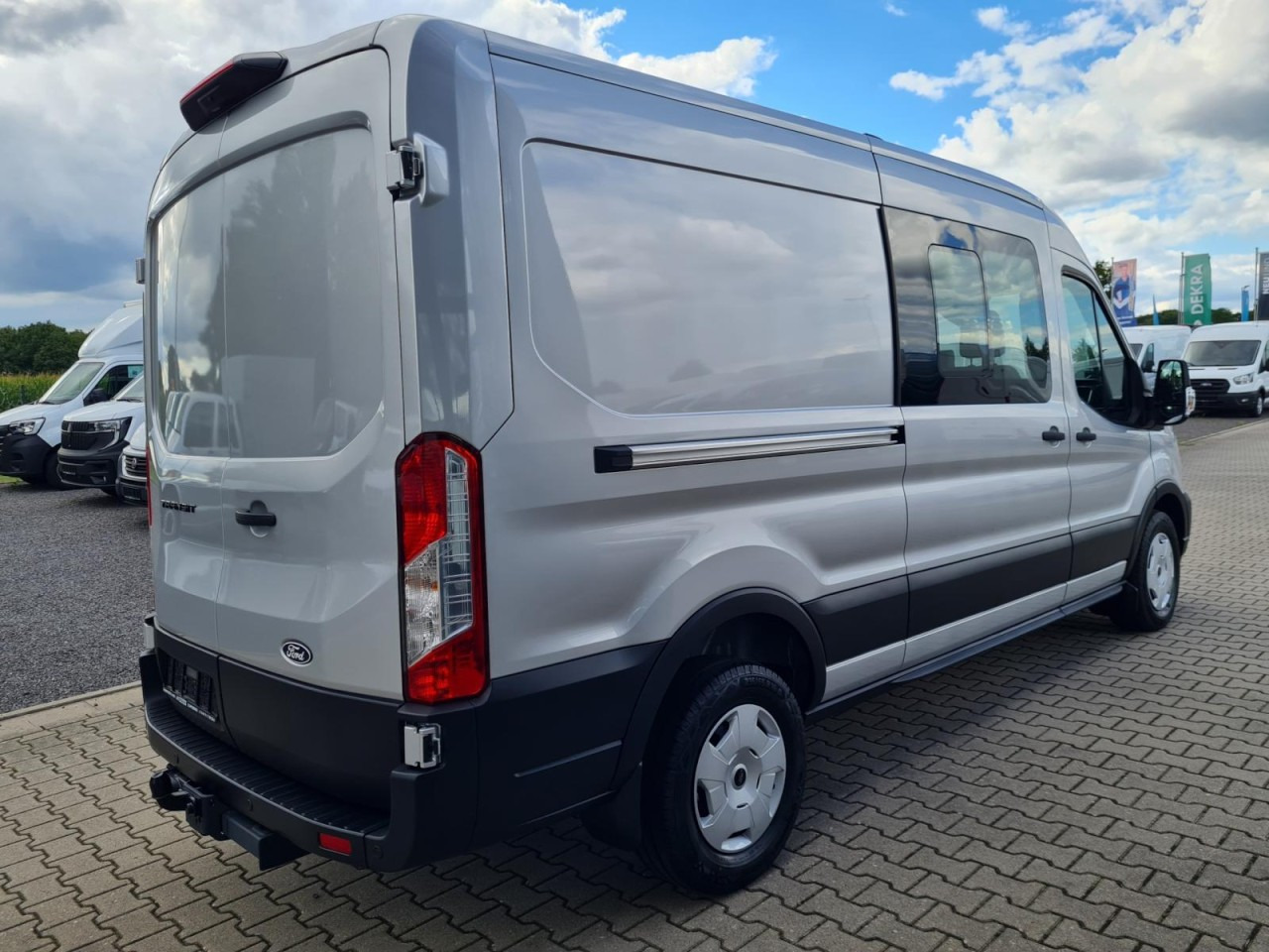 Ford Transit 3,5t Kasten Doka TDCi L3 Trend AHK PDC KAMERA - Panel van, Combi van: picture 4 Ford Transit 3,5t Kasten Doka TDCi L3 Trend AHK PDC KAMERA - Panel van, Combi van: picture 4