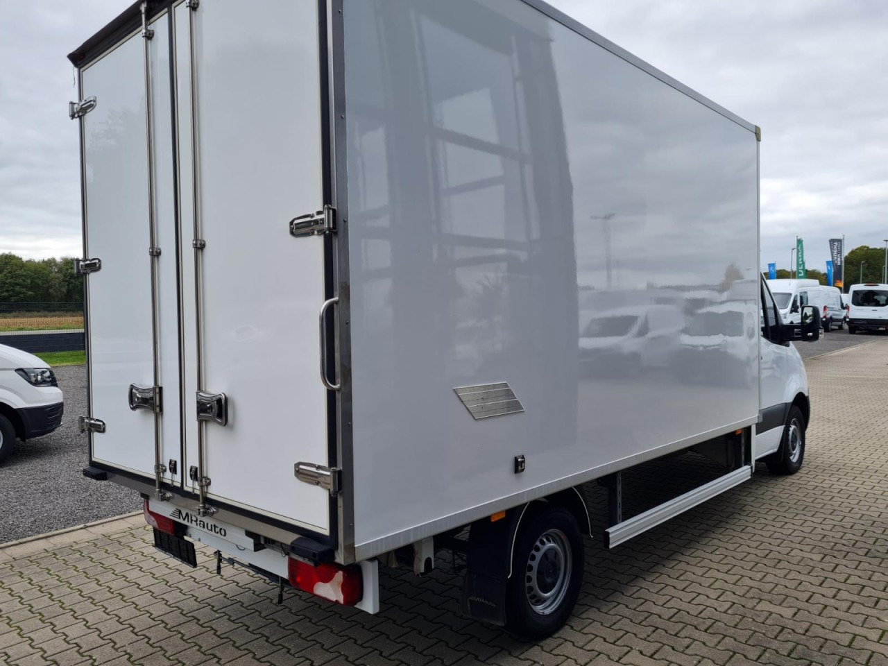 Mercedes-Benz Sprinter 315 CDI Koffer RWD KLIMA TEMPOMAT - Box van: picture 4 Mercedes-Benz Sprinter 315 CDI Koffer RWD KLIMA TEMPOMAT - Box van: picture 4