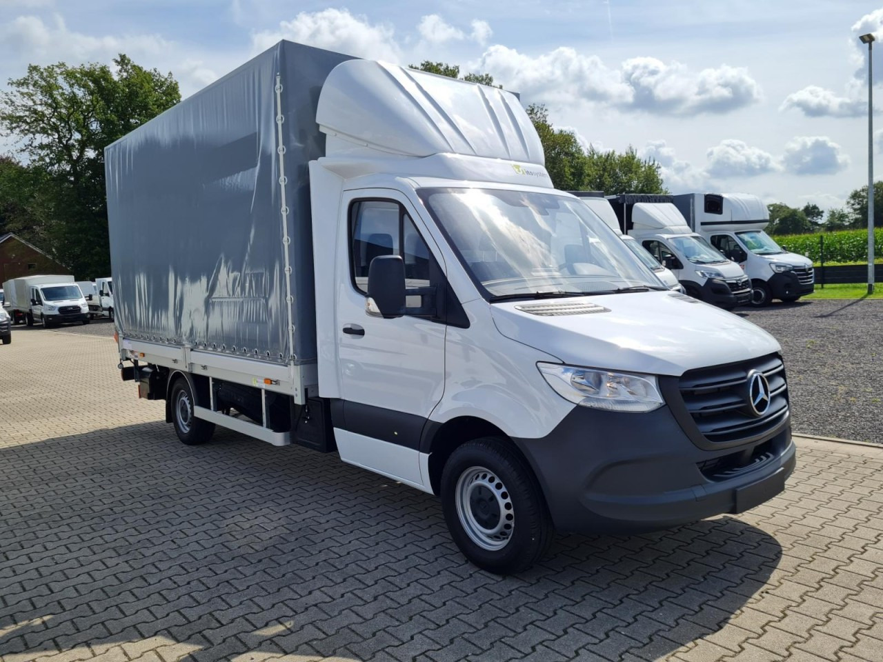 Mercedes-Benz Sprinter 315 RWD Pritsche Schiebe Plane LBW KLIMA TEMPOMAT - Curtain side van: picture 4 Mercedes-Benz Sprinter 315 RWD Pritsche Schiebe Plane LBW KLIMA TEMPOMAT - Curtain side van: picture 4