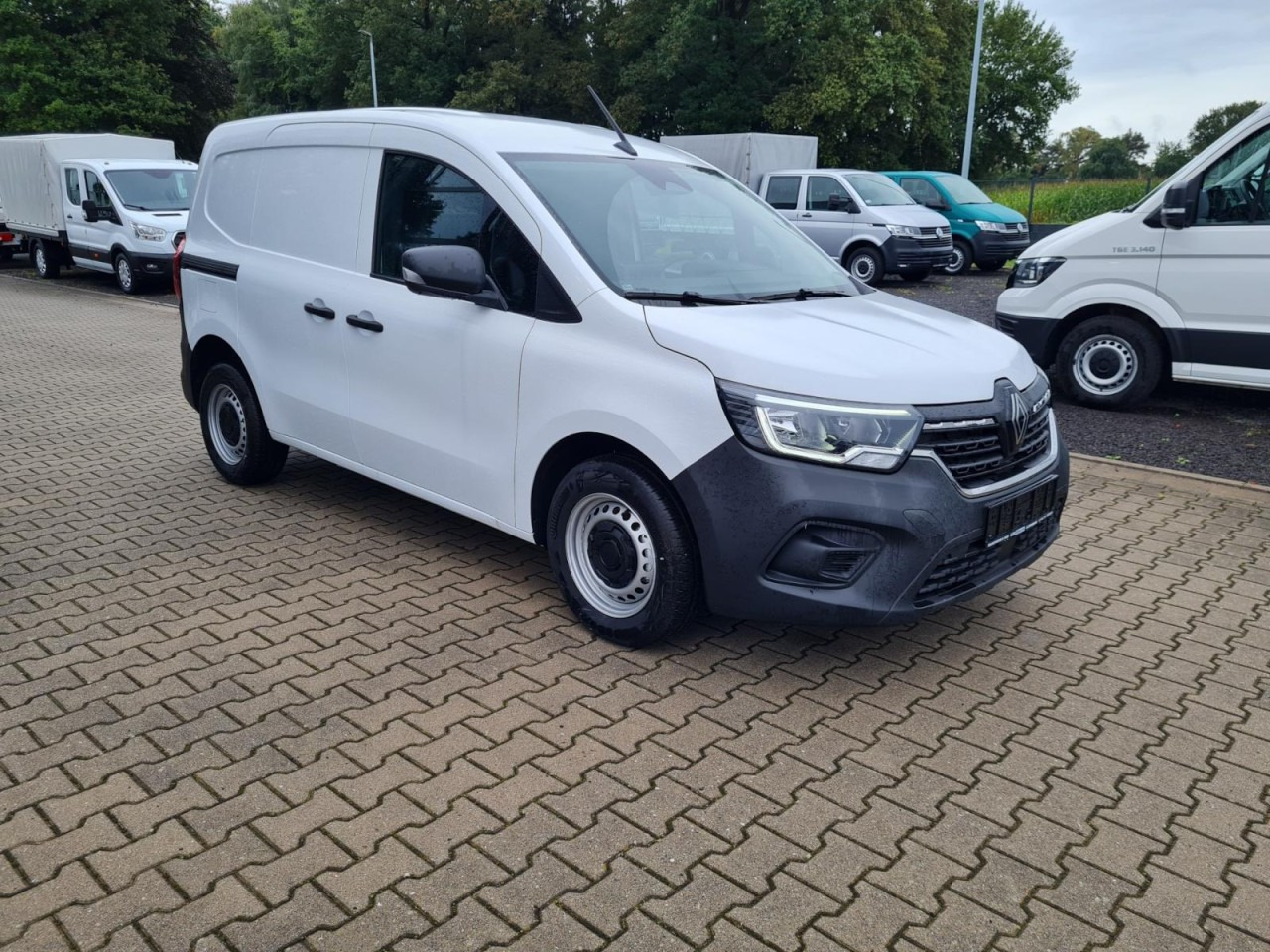 Renault Kangoo Van Kasten L1H1 TCe 1.3i KLIMA PDC TEMPOMAT - Small van: picture 3 Renault Kangoo Van Kasten L1H1 TCe 1.3i KLIMA PDC TEMPOMAT - Small van: picture 3