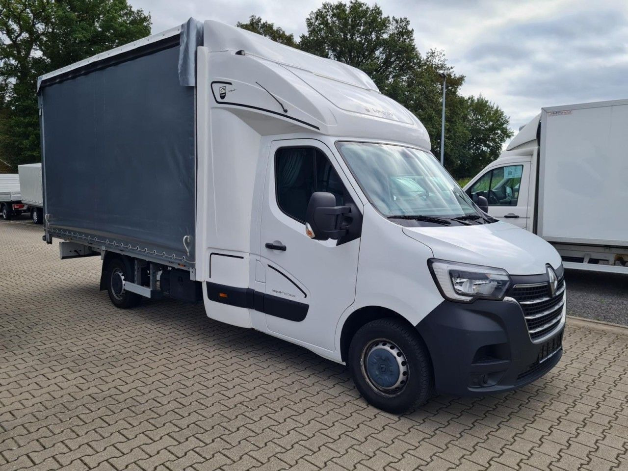 Renault Master 3,5t Pritsche Plane Schlafkab. dCi 165 KL - Curtain side van: picture 3 Renault Master 3,5t Pritsche Plane Schlafkab. dCi 165 KL - Curtain side van: picture 3