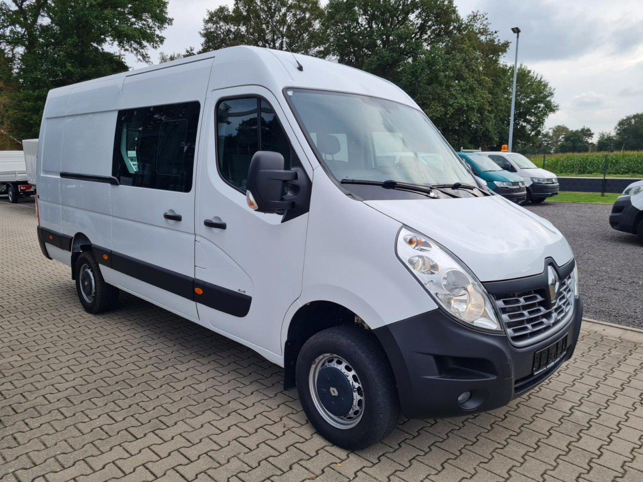 Renault Master 35 Kasten LR Doka 6-Sitze 4x4 Allrad AHK KLIMA PDC - Panel van, Combi van: picture 3 Renault Master 35 Kasten LR Doka 6-Sitze 4x4 Allrad AHK KLIMA PDC - Panel van, Combi van: picture 3