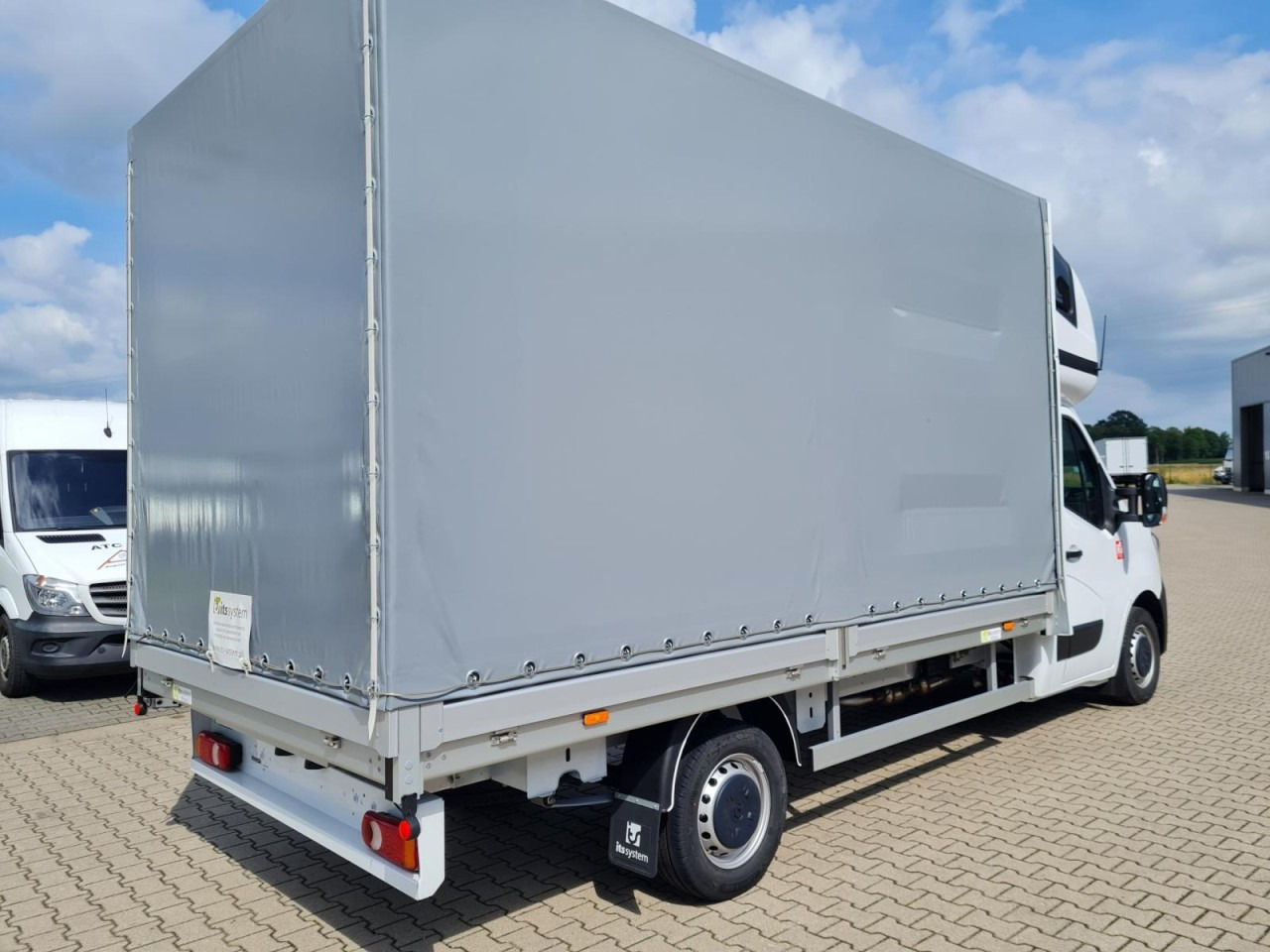 Renault Master 35 Pritsche Schiebe Plane Schlafkab. STHZ - Curtain side van: picture 4 Renault Master 35 Pritsche Schiebe Plane Schlafkab. STHZ - Curtain side van: picture 4