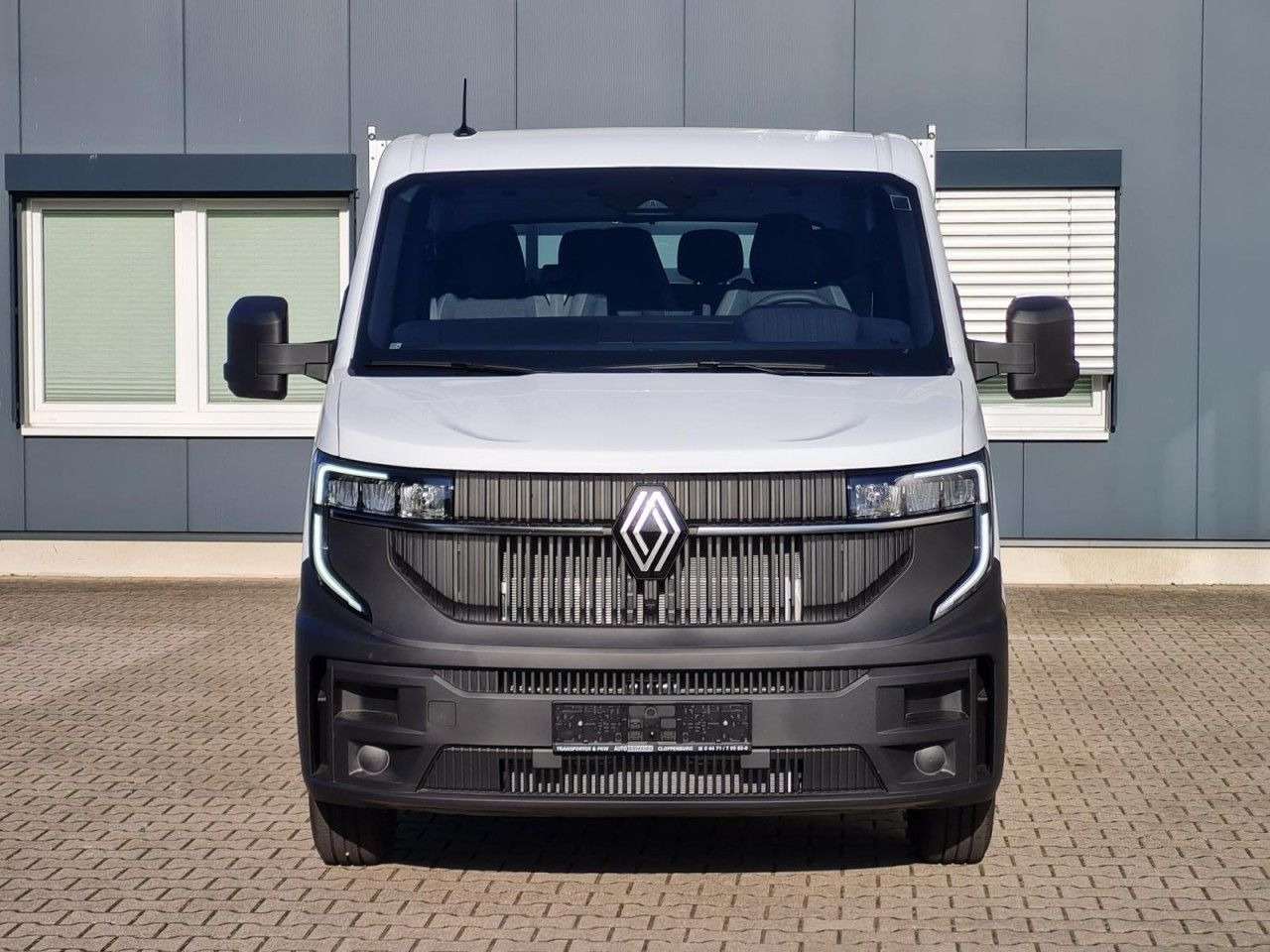Renault Master New 3,5t Doka dCi 170 L3H1 Lang - Flatbed van, Combi van: picture 2 Renault Master New 3,5t Doka dCi 170 L3H1 Lang - Flatbed van, Combi van: picture 2