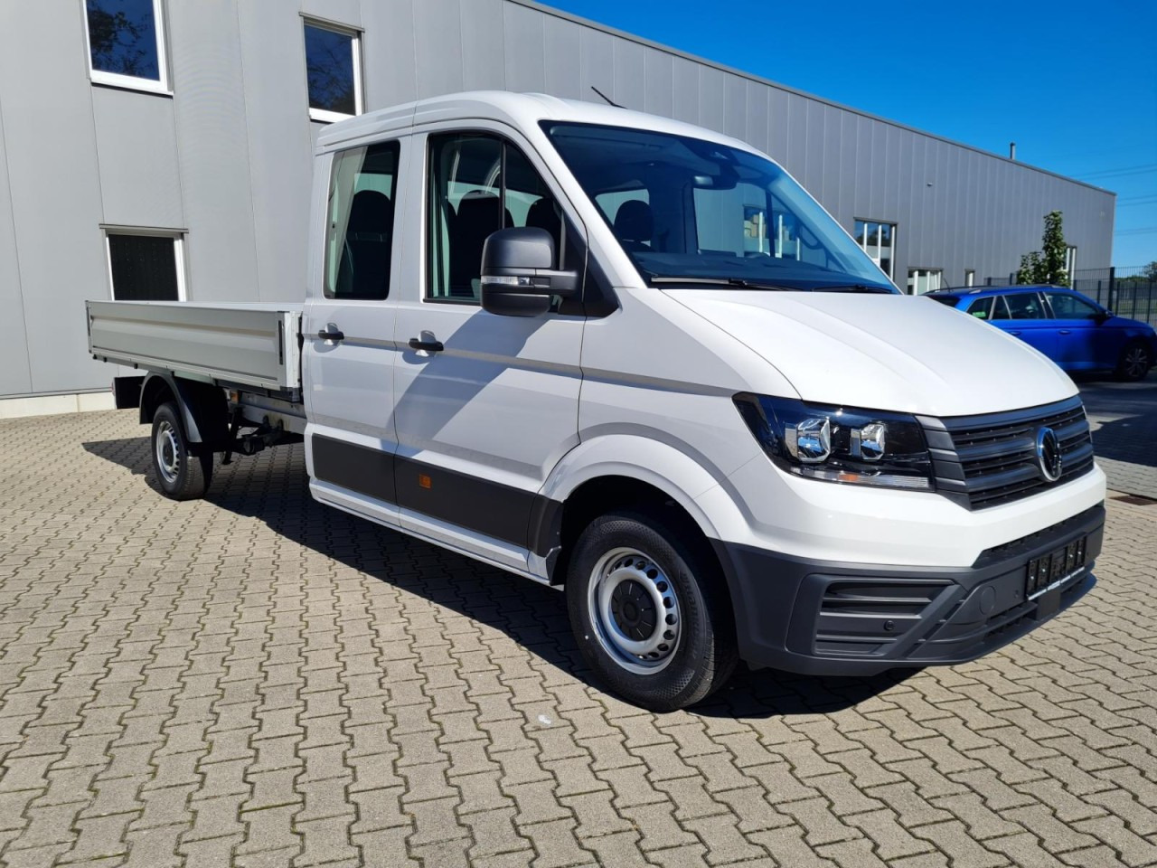 Volkswagen Crafter 35 DOKA 7-Sitze lang L4 KLIMA TEMPOMAT - Flatbed van, Combi van: picture 3 Volkswagen Crafter 35 DOKA 7-Sitze lang L4 KLIMA TEMPOMAT - Flatbed van, Combi van: picture 3