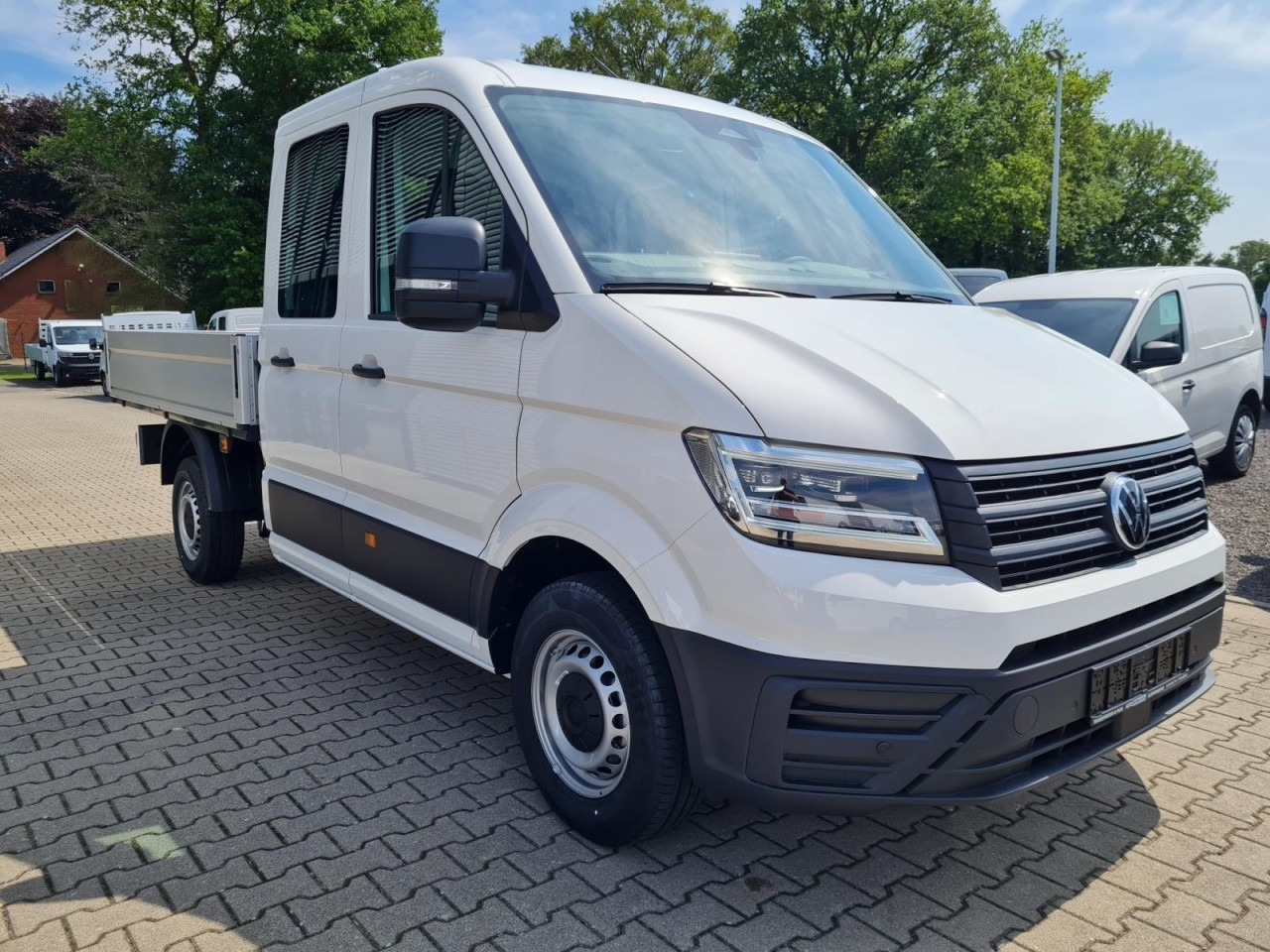 Volkswagen Crafter 35 Doka TDI MR LED KLIMA - Flatbed van, Combi van: picture 3 Volkswagen Crafter 35 Doka TDI MR LED KLIMA - Flatbed van, Combi van: picture 3