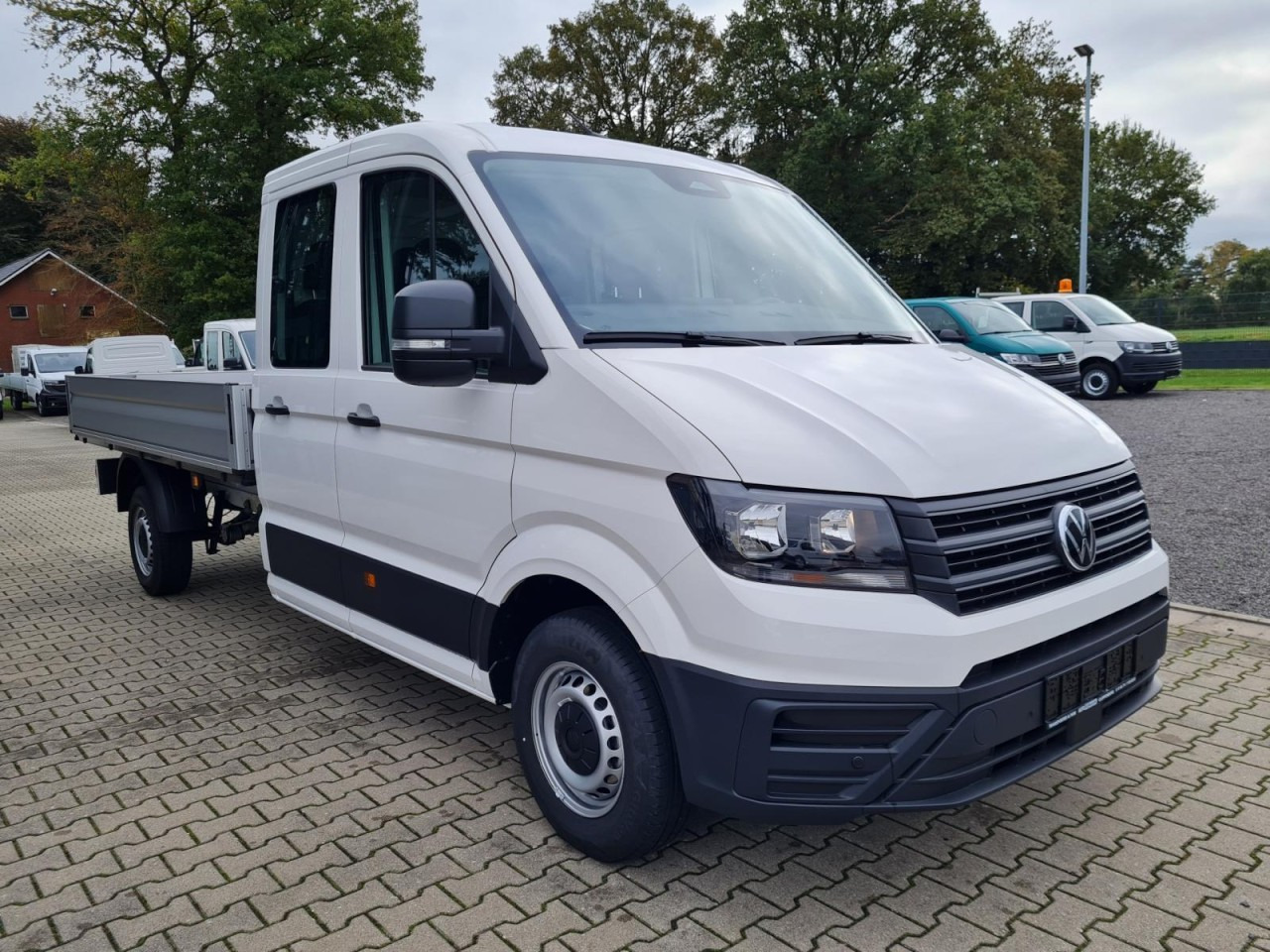 Volkswagen Crafter 35 Doka TDI Pritsche lang L4 KLIMA TEMPOMAT - Flatbed van, Combi van: picture 3 Volkswagen Crafter 35 Doka TDI Pritsche lang L4 KLIMA TEMPOMAT - Flatbed van, Combi van: picture 3