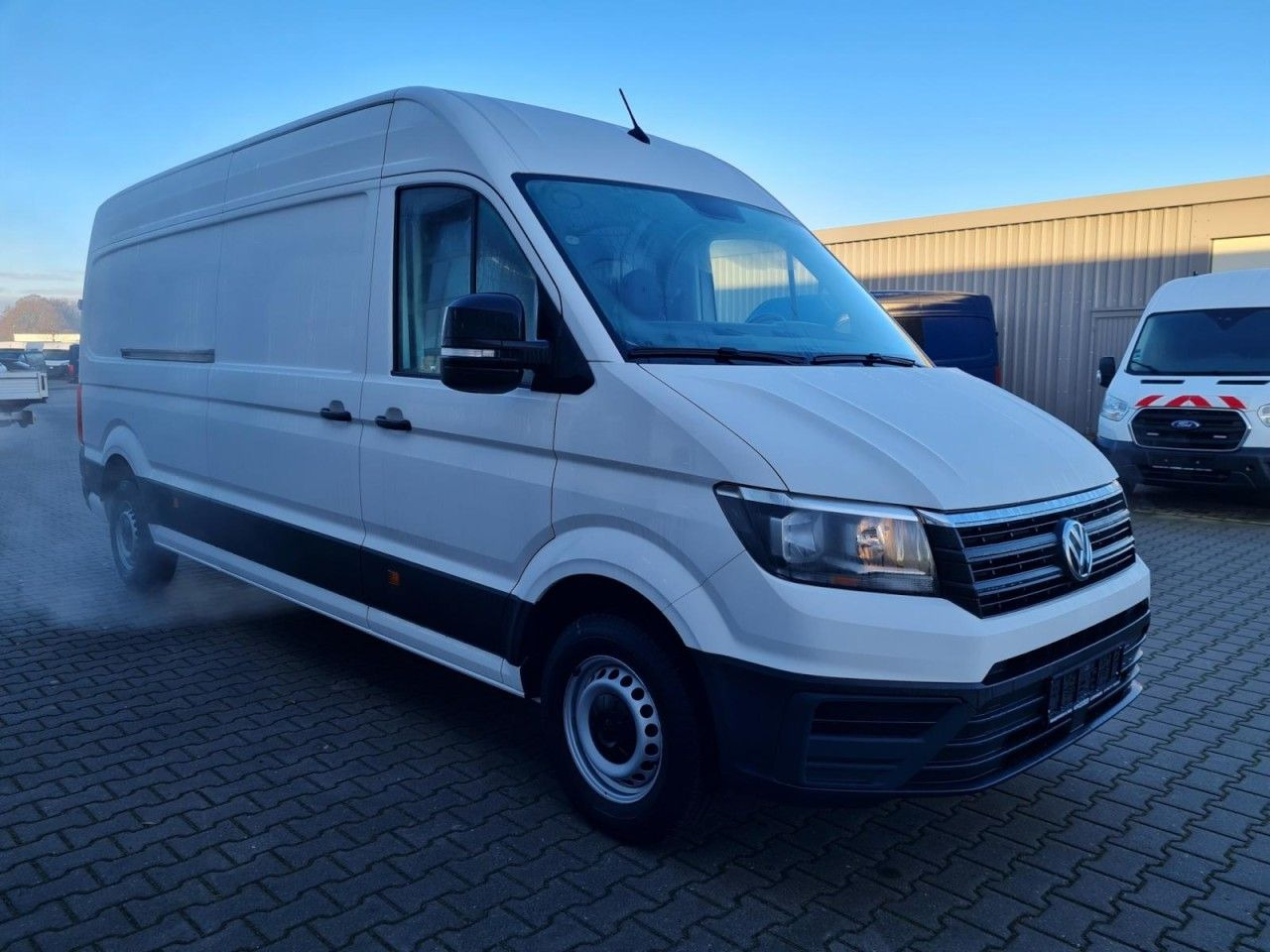Volkswagen Crafter 35 Kasten lang L4H3 KAMERA NAVI_APP HOLZ - Panel van: picture 3 Volkswagen Crafter 35 Kasten lang L4H3 KAMERA NAVI_APP HOLZ - Panel van: picture 3