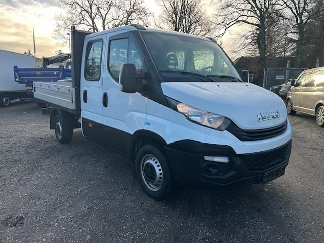 Iveco Daily 35S12D Pritsche Doppelkabine AHK Klima... - Flatbed van, Combi van: picture 1 Iveco Daily 35S12D Pritsche Doppelkabine AHK Klima... - Flatbed van, Combi van: picture 1