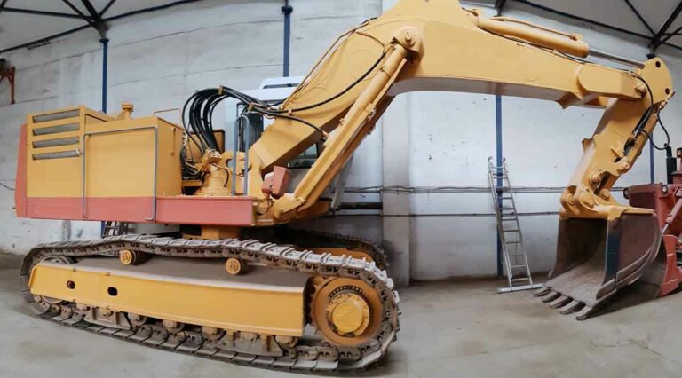 Demag H55 – excavator / Kettenbagger - Crawler excavator: picture 1 Demag H55 – excavator / Kettenbagger - Crawler excavator: picture 1