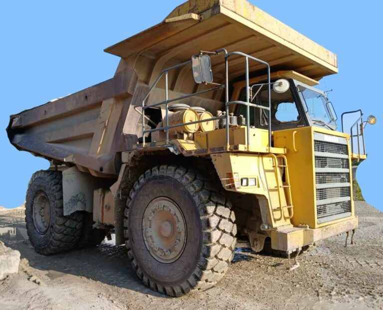 Komatsu HD605-5 – Dumper - Dumper: picture 1 Komatsu HD605-5 – Dumper - Dumper: picture 1