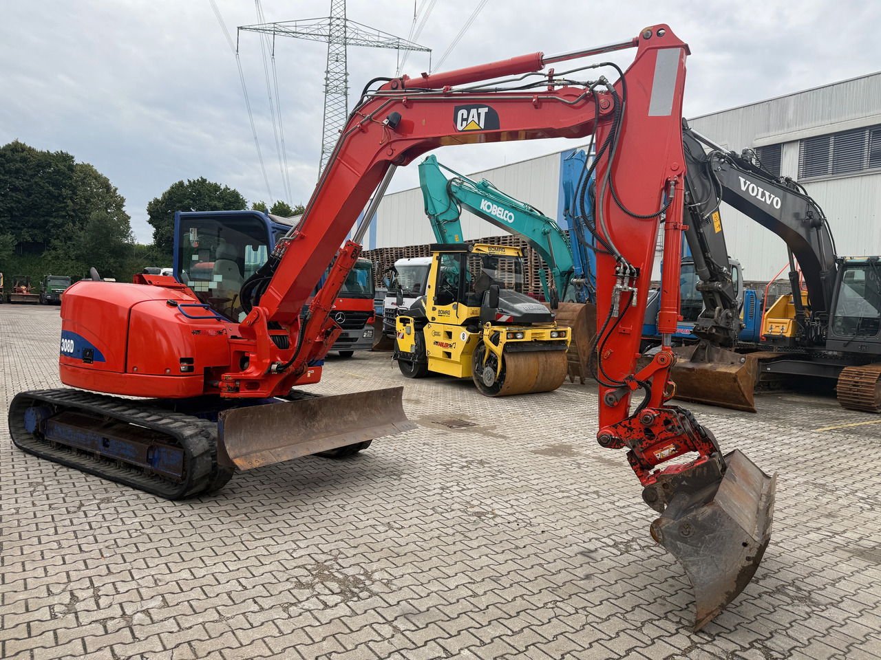 CAT 308D Nullheck Kompaktbagger Powertilt Klima - Excavator: picture 3 CAT 308D Nullheck Kompaktbagger Powertilt Klima - Excavator: picture 3