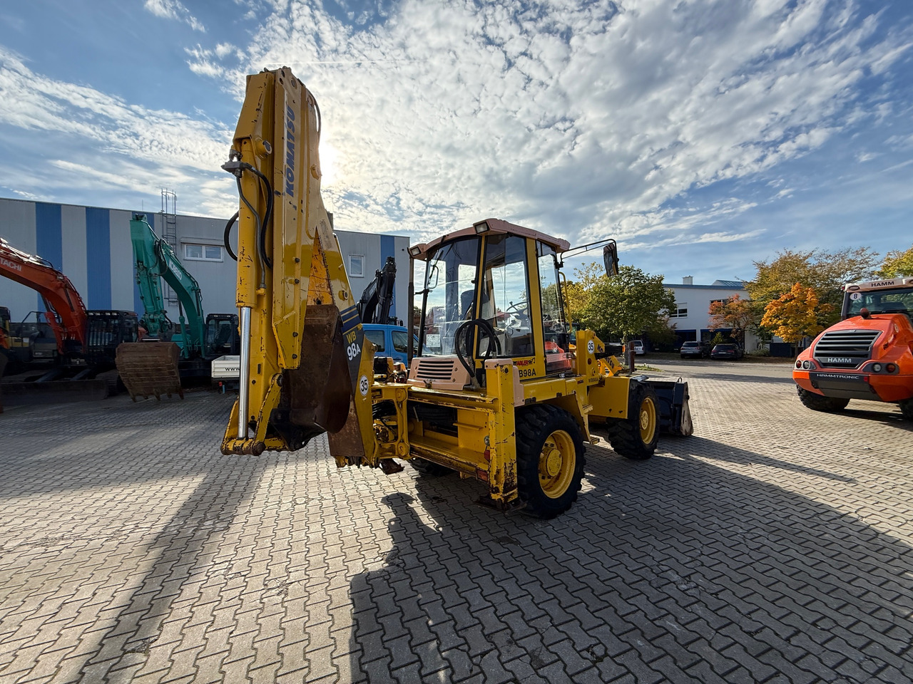 Komatsu WB98A-2 Baggerlader SW - Backhoe loader: picture 5 Komatsu WB98A-2 Baggerlader SW - Backhoe loader: picture 5