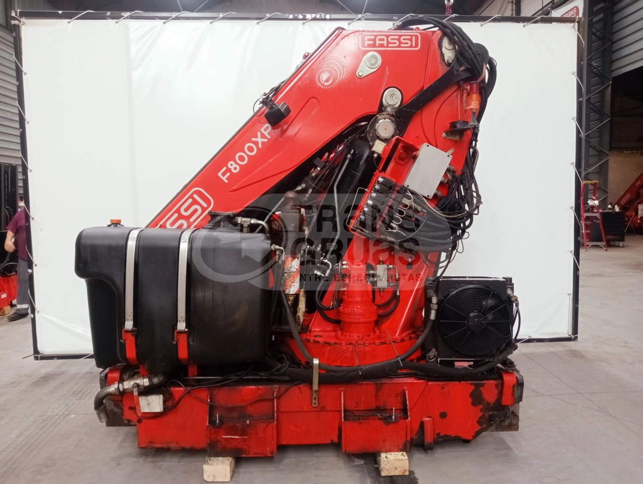 Cab chassis truck Camión MAN TGA 35.390 de ocasión + F800BXP.26: picture 9