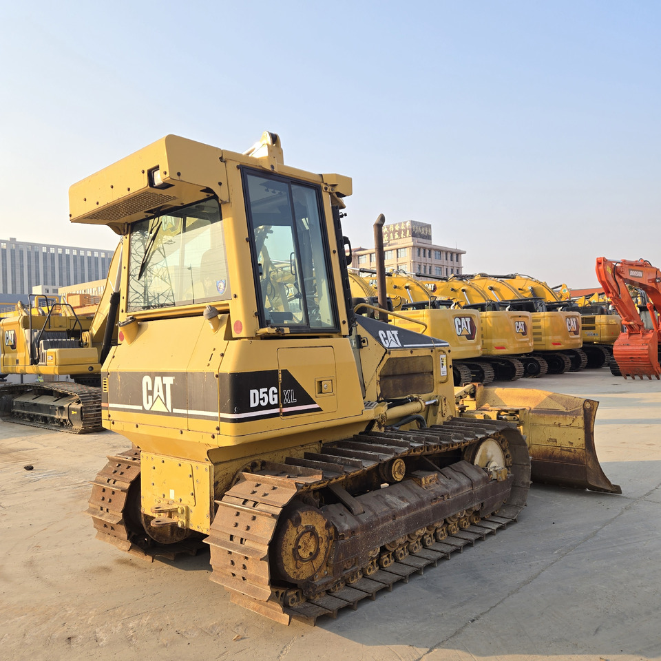 CATERPILLAR D5G - Bulldozer: picture 4 CATERPILLAR D5G - Bulldozer: picture 4