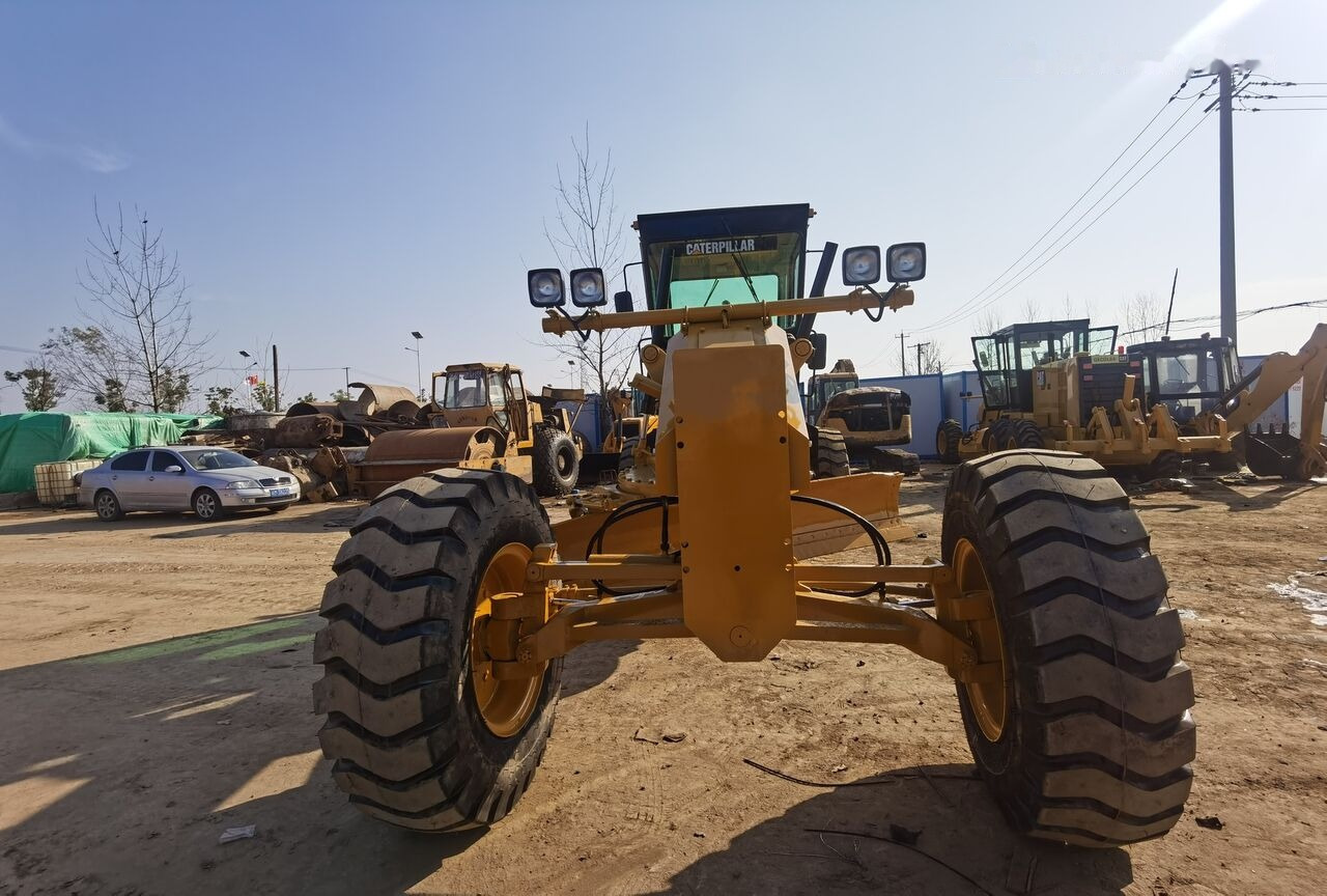 Caterpillar 140H - Grader: picture 5 Caterpillar 140H - Grader: picture 5
