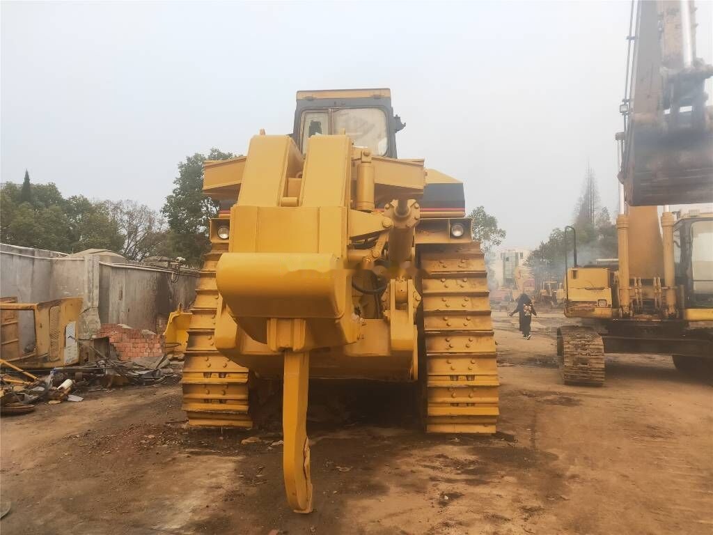 Caterpillar D 9 N - Bulldozer: picture 3 Caterpillar D 9 N - Bulldozer: picture 3