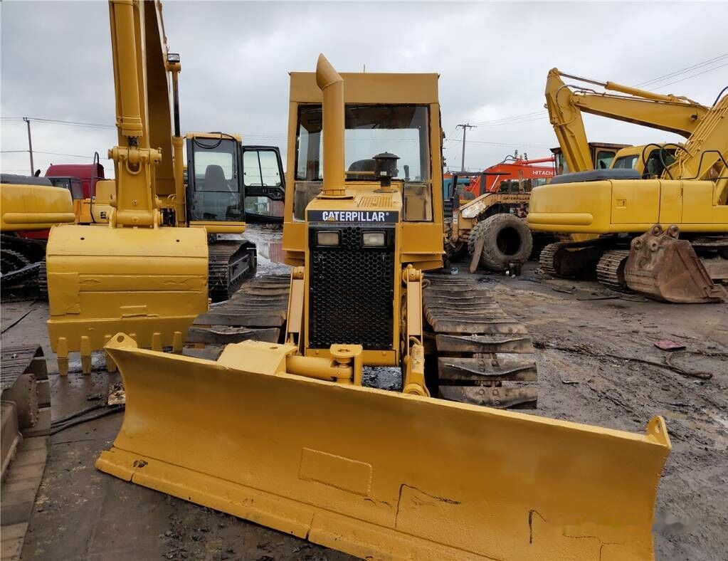 Bulldozer Caterpillar D4C: picture 7