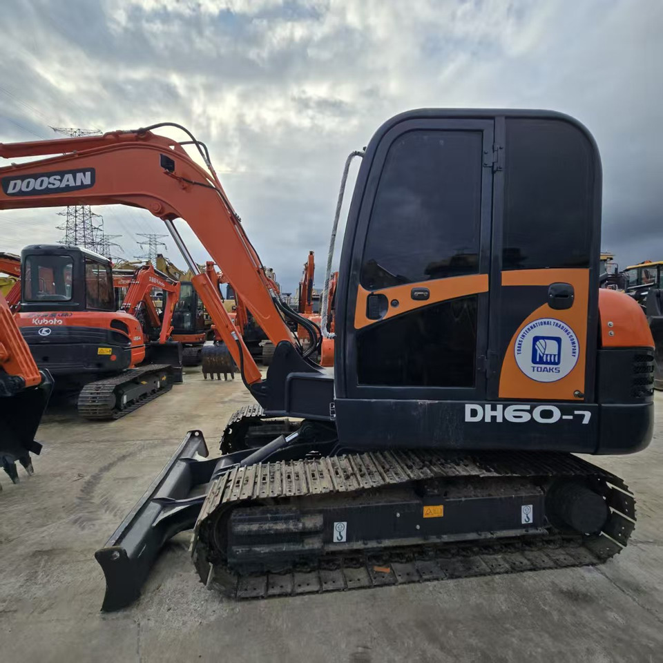 DOOSAN DH60 - Mini excavator: picture 5 DOOSAN DH60 - Mini excavator: picture 5