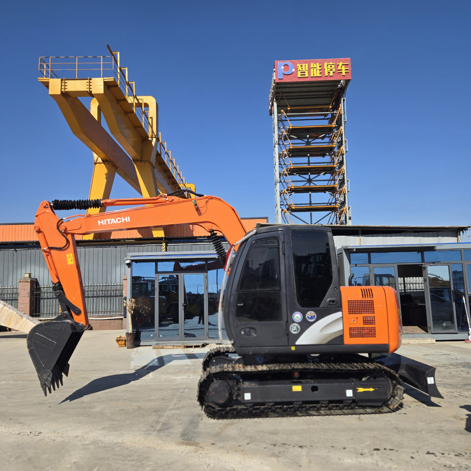 HITACHI ZX70 - Mini excavator: picture 1 HITACHI ZX70 - Mini excavator: picture 1