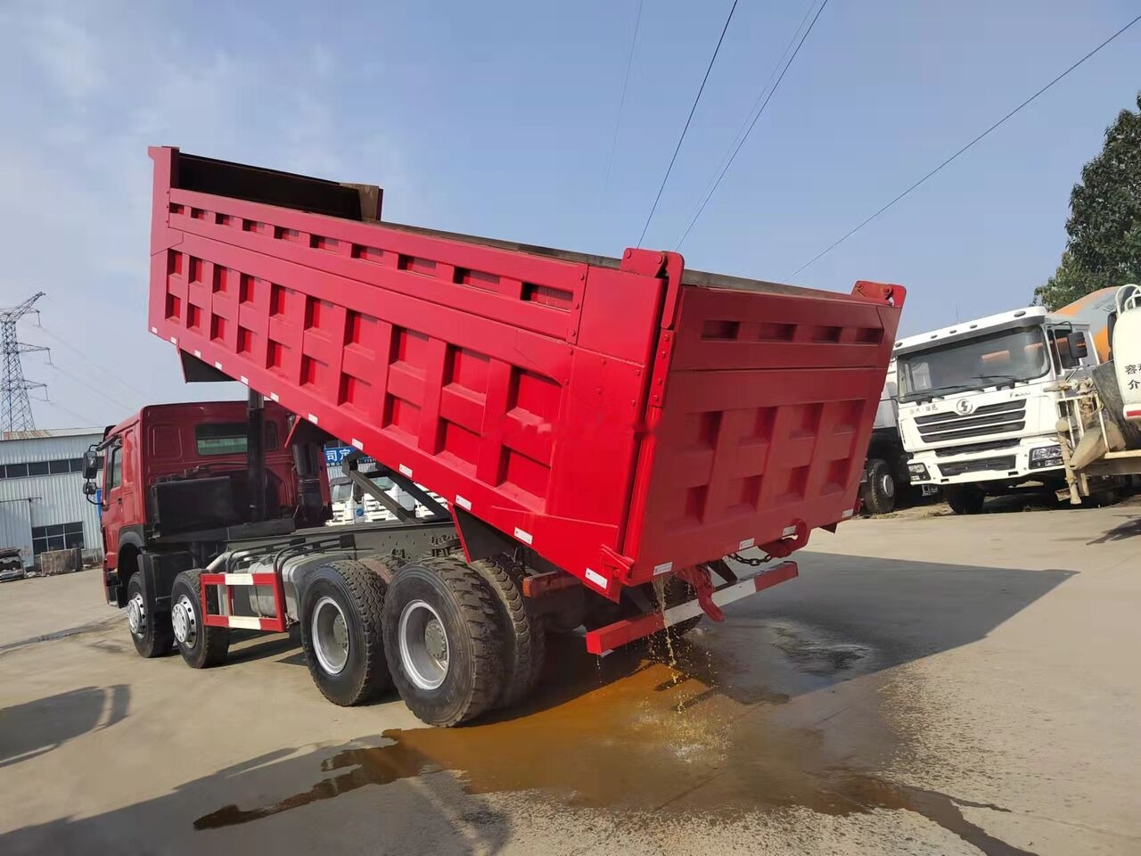 Howo Drive 371 - Tipper: picture 5 Howo Drive 371 - Tipper: picture 5