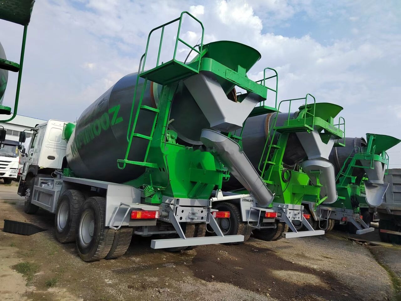 Howo ZLJ5253GJB1 - Concrete mixer truck: picture 3 Howo ZLJ5253GJB1 - Concrete mixer truck: picture 3