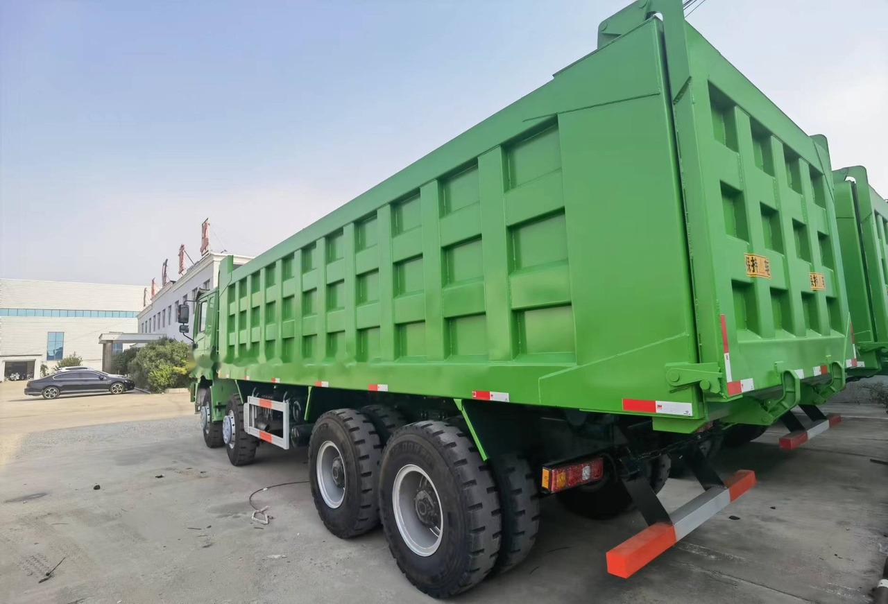 Shacman F3000 8*4 Dump truck - Tipper: picture 4 Shacman F3000 8*4 Dump truck - Tipper: picture 4