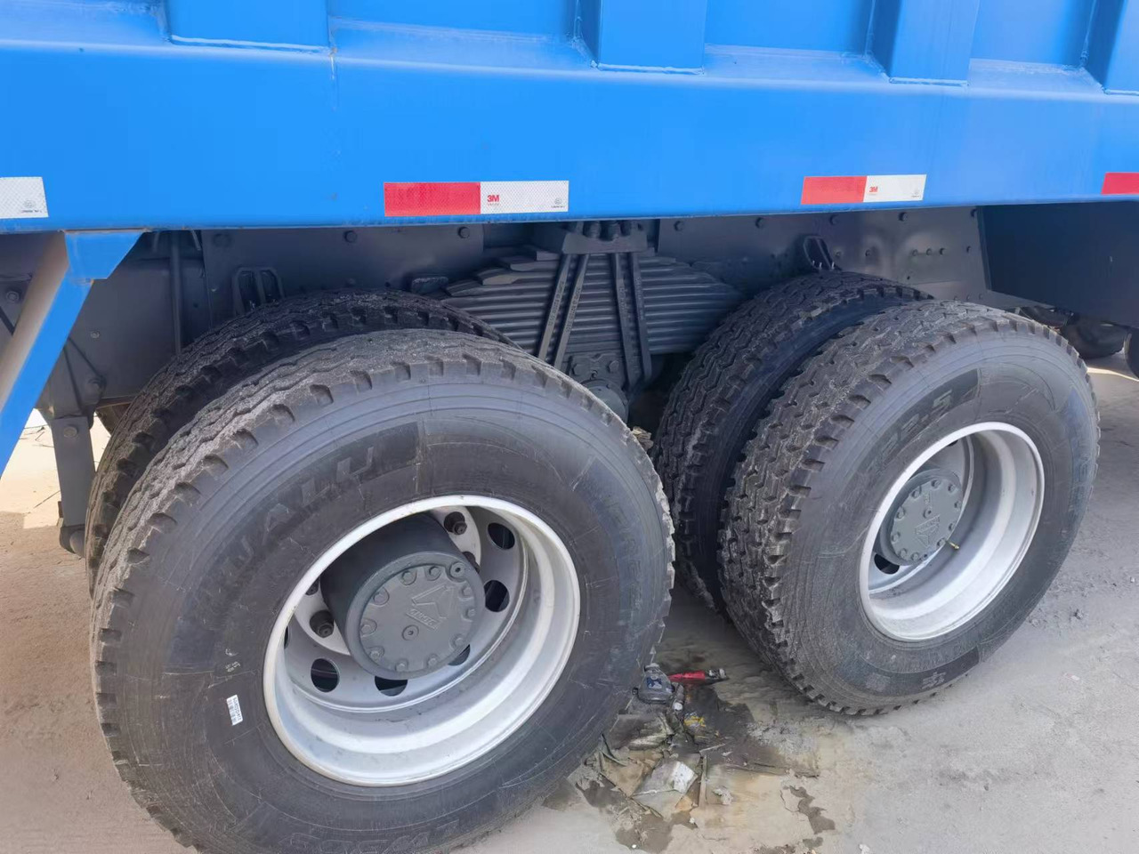 Sinotruk HOWO 371 6*4 Dump truck - Tipper: picture 2 Sinotruk HOWO 371 6*4 Dump truck - Tipper: picture 2
