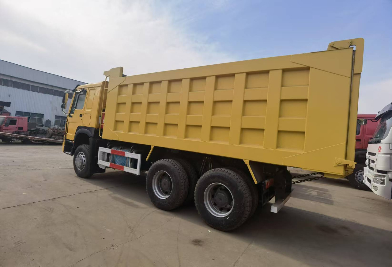 Tipper Sinotruk HOWO 371 6*4 Dump truck（Right rudder）: picture 8